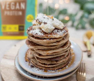 VEGAN PROTEIN BANANA PANCAKES - Protein World